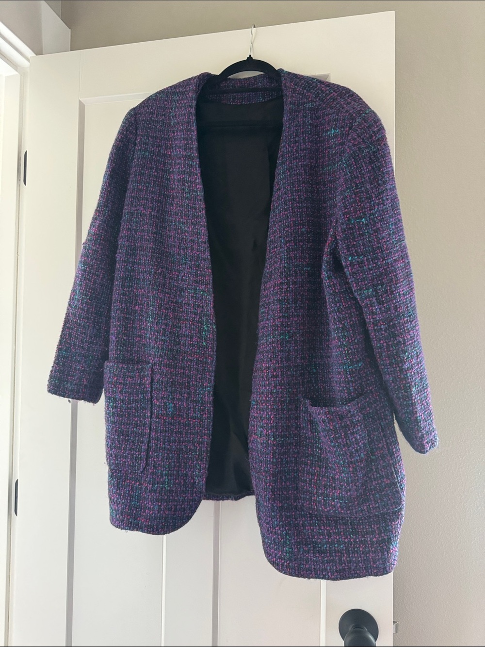 Women’s Open-Front Bouclé Coatigan in Purple not sure of size- fits like a L/XL